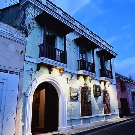 Ricks Hostel Santa Ana Exterior photo